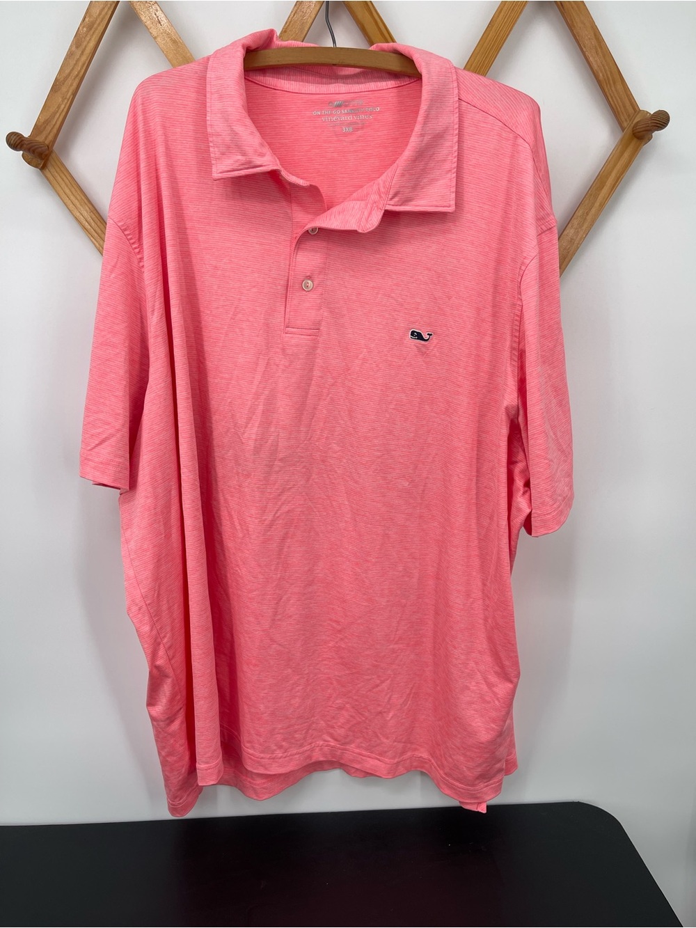 ⭐️Vineyard Vines Men’s Polo in Coral Pink